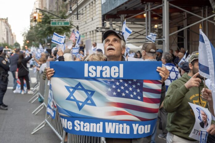 Israeli Expats and US Jews Protest During Prime Minister Netanyahu's U.N. Visit